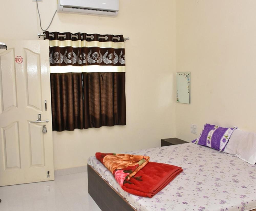 Hotel Shivalay Shegaon Εξωτερικό φωτογραφία
