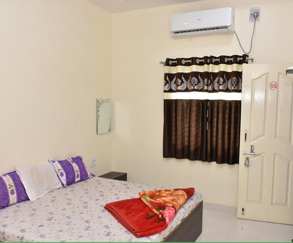 Hotel Shivalay Shegaon Εξωτερικό φωτογραφία